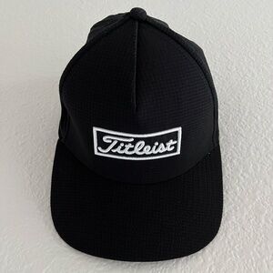 TITLEIST | TSi Black Hat Snapback Adjustable Golf Cap | Men's Size OS